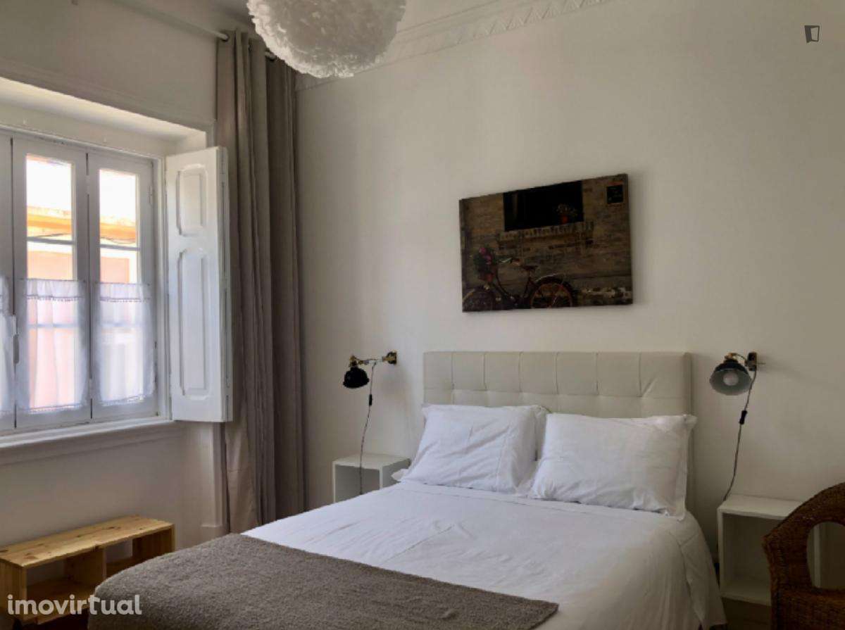 Casa com 2 quartos - localizado em Sete Rios Lisbon - Grande imagem: 2/17