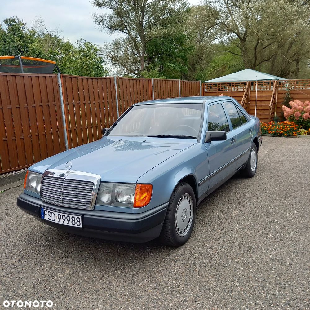 Mercedes-Benz W124 (1984-1993) - 2