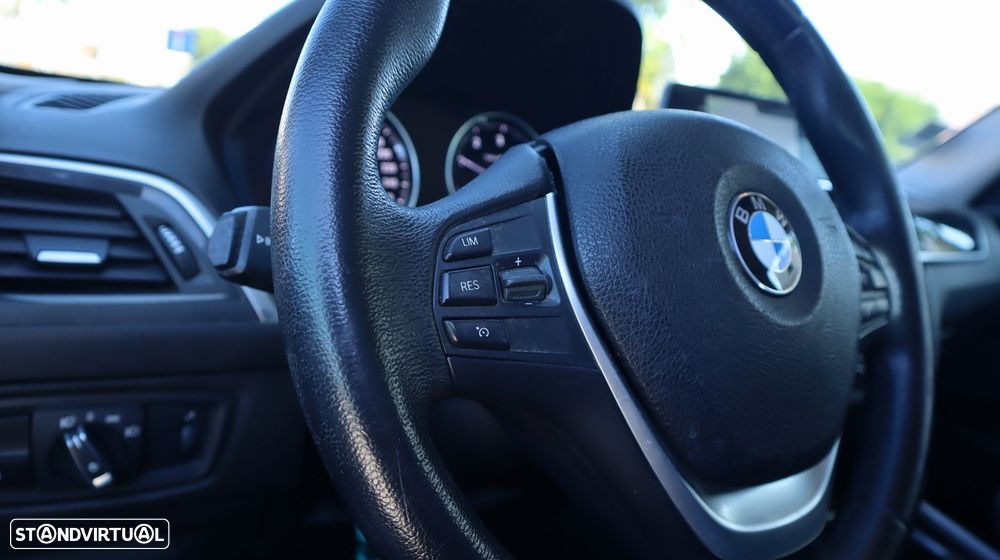 BMW 116 d Line Sport Auto - 30