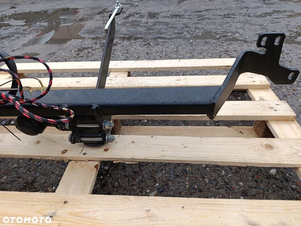 OPEL MOKKA B BELKA TYLNEGO ZDERZAKA POD HAK - 4