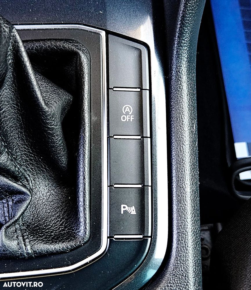Volkswagen Tiguan - 27