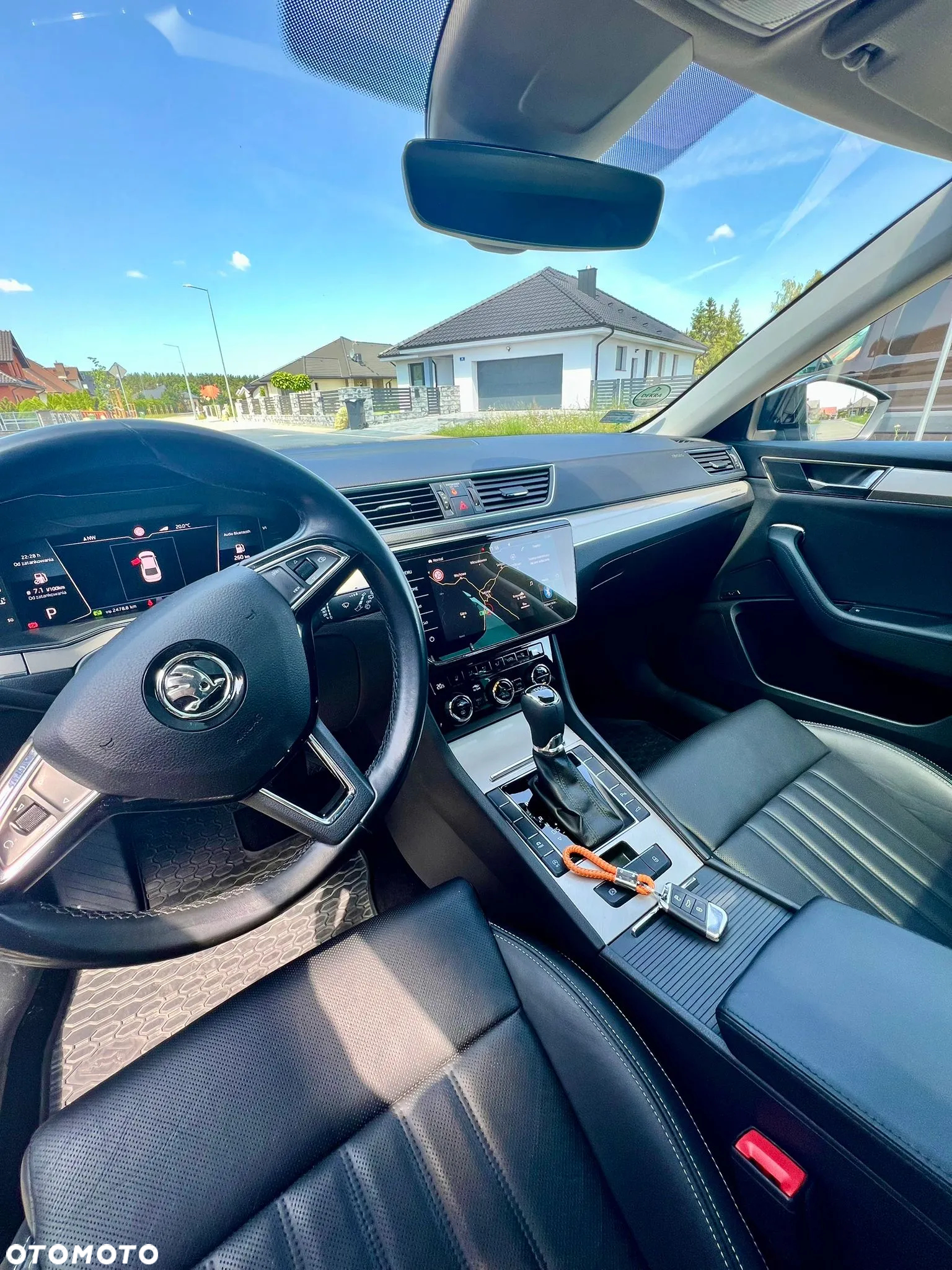 Skoda Superb 2.0 TDI L&K DSG - 20