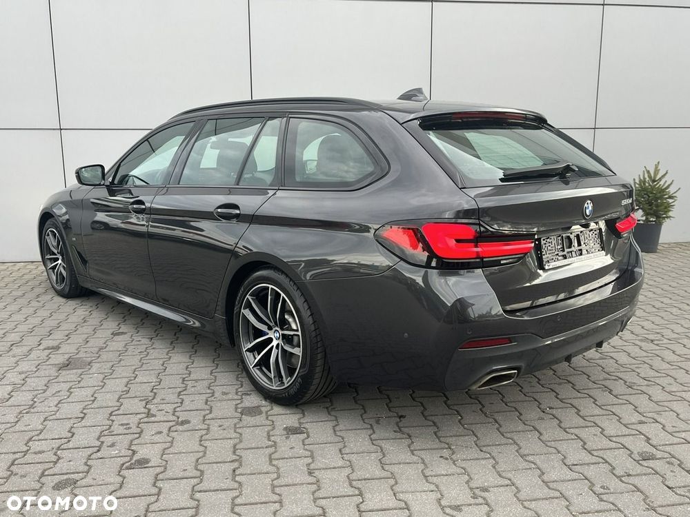 BMW Seria 5 520d M Sport sport - 11