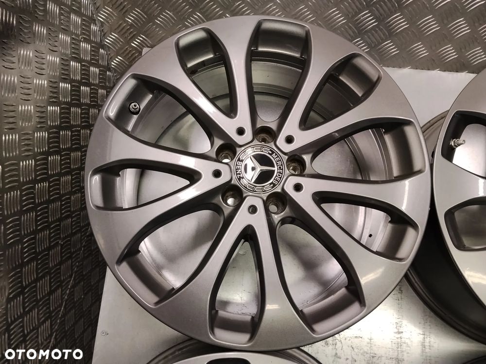Felgi Mercedes GLC GLA GLB 8Jx18 et38 5x112 CZUJNIKI - 4