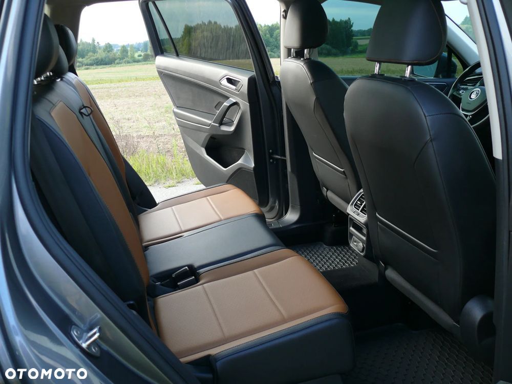 Volkswagen Tiguan Allspace 2.0 TSI 4Mot Highline DSG - 20