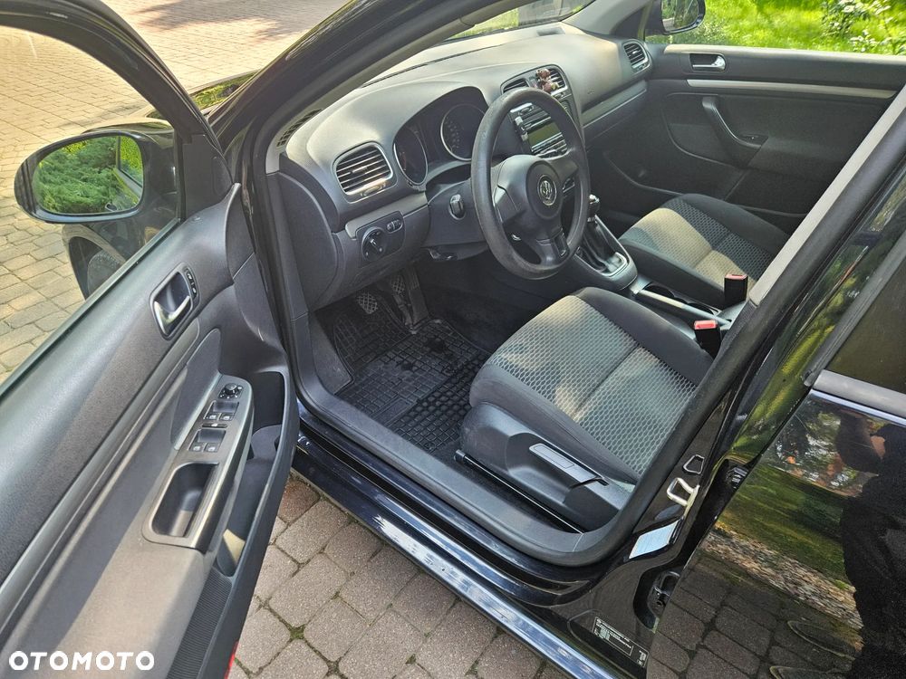 Volkswagen Golf 1.6 TDI Comfortline - 19
