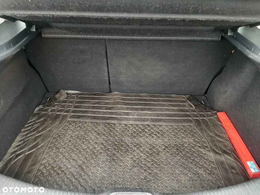 Renault Megane 1.6 16V Authentique Euro5 - 17