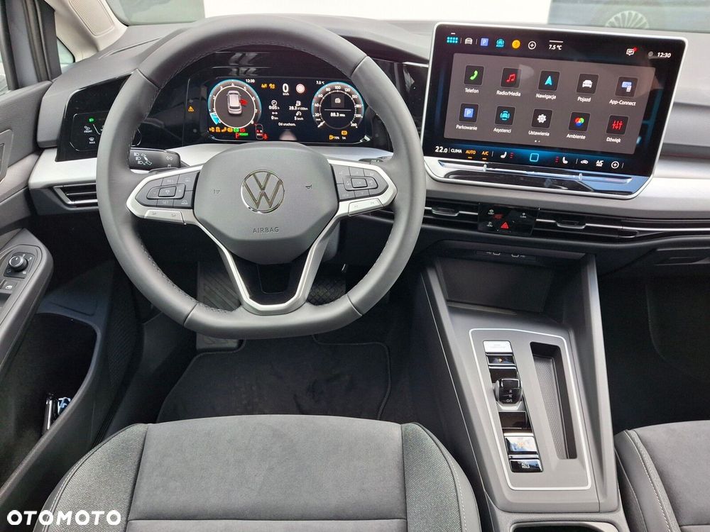 Volkswagen Golf - 20