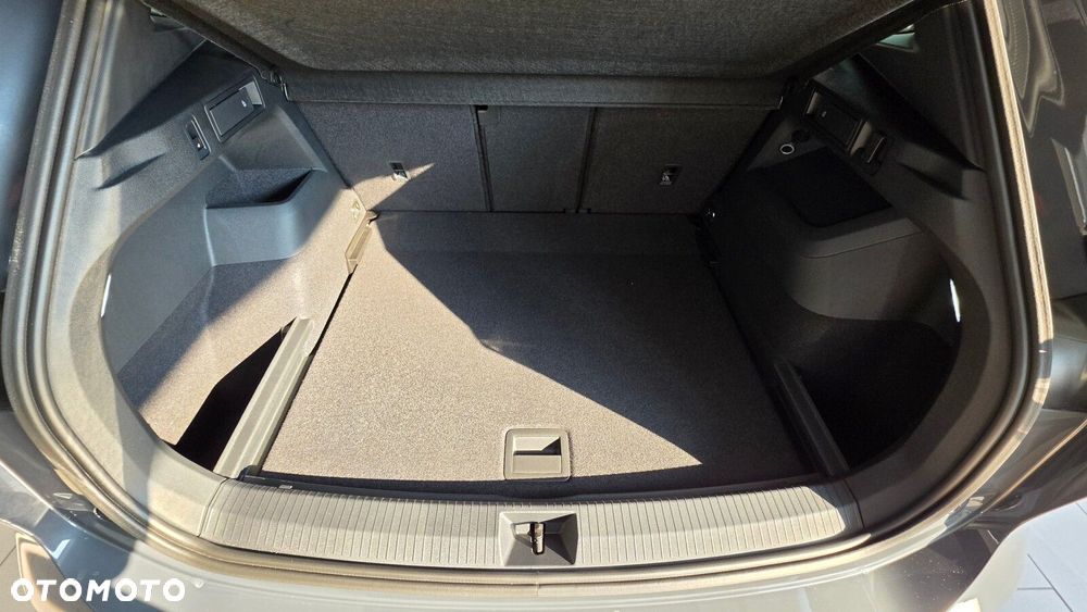 Volkswagen Tiguan - 8