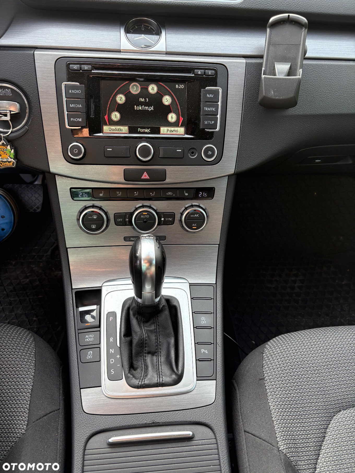 Volkswagen Passat 2.0 TDI Comfortline DSG - 13