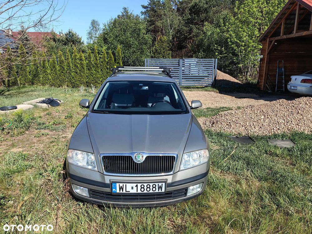 Skoda Octavia 1.6 FSI Classic - 22