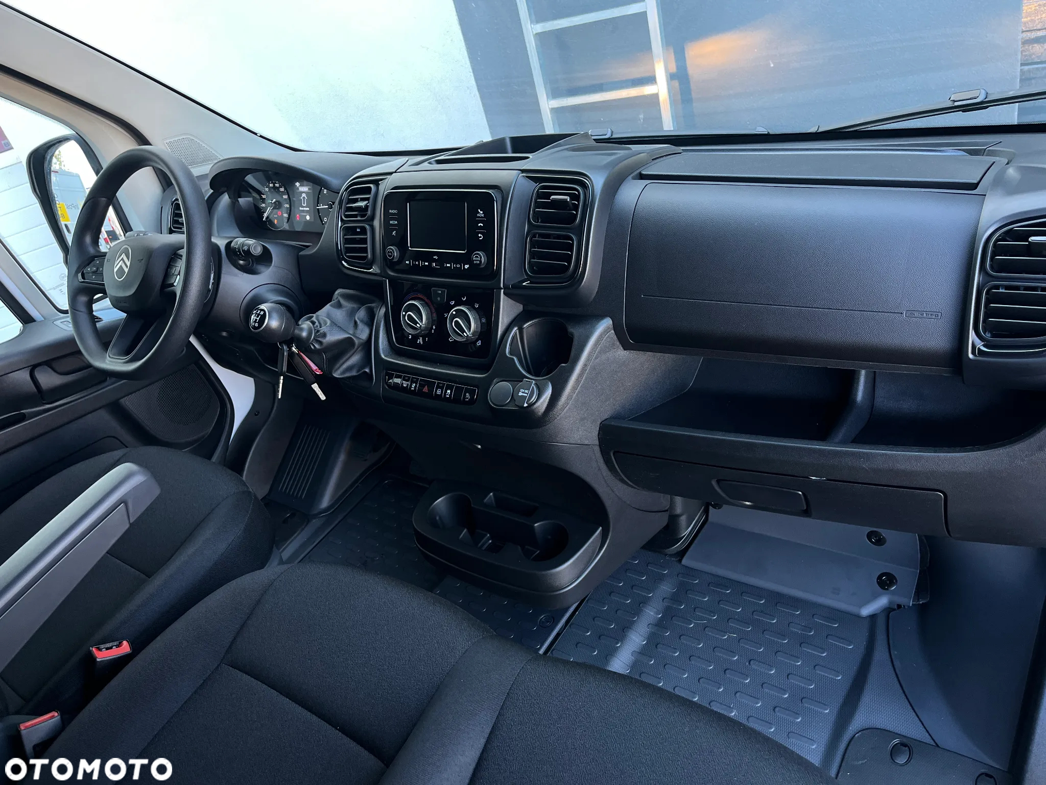 Citroën Jumper Furgon Blaszak L2H2| 2.2 140KM| DMC 3.5t| NOWY | 2025 rok - 16