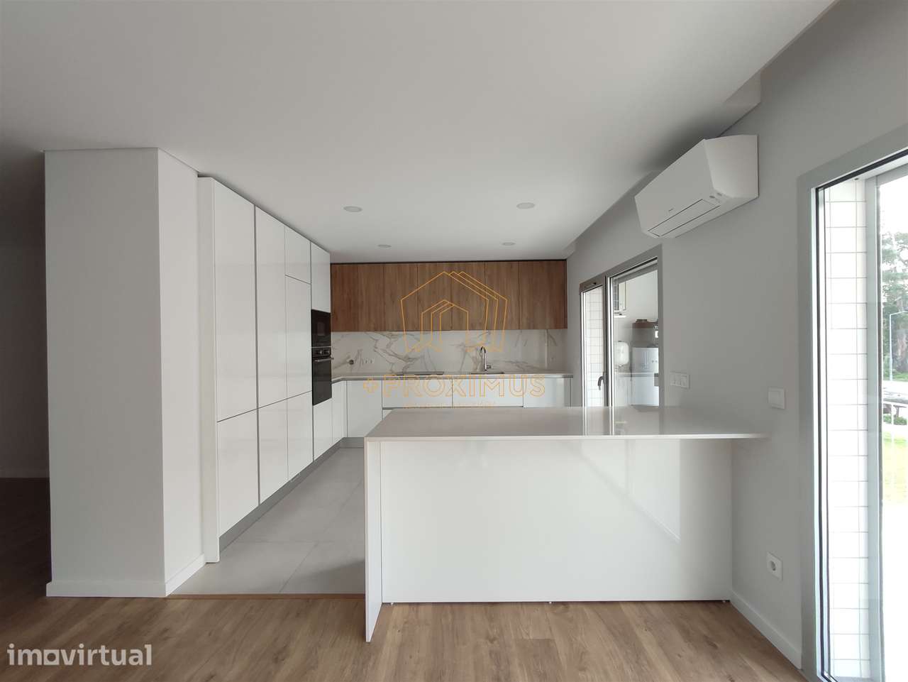 Apartamento T2 c/ garagem - Figueira da Foz - Grande imagem: 3/9
