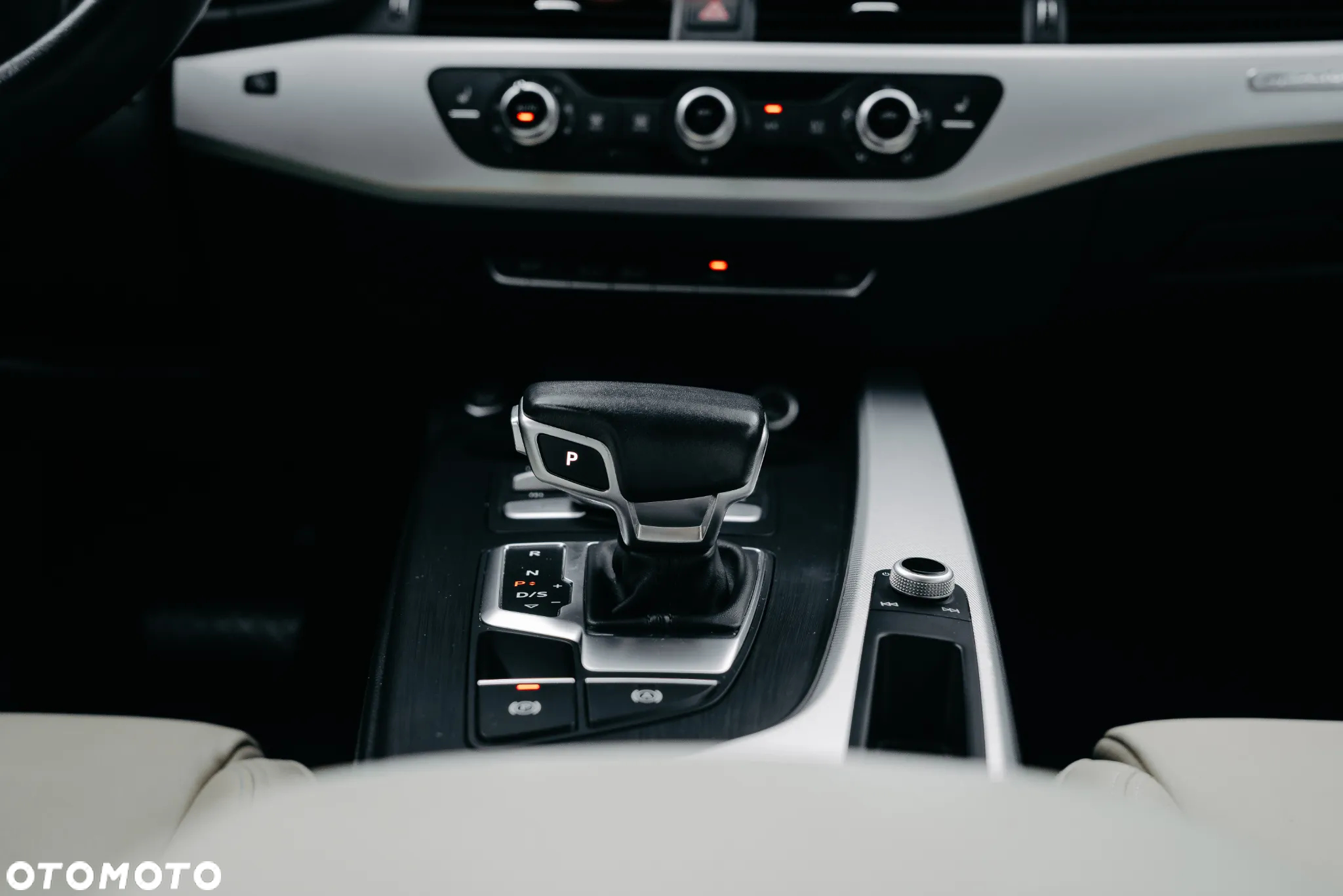 Audi A5 2.0 TFSI Quattro S tronic - 16