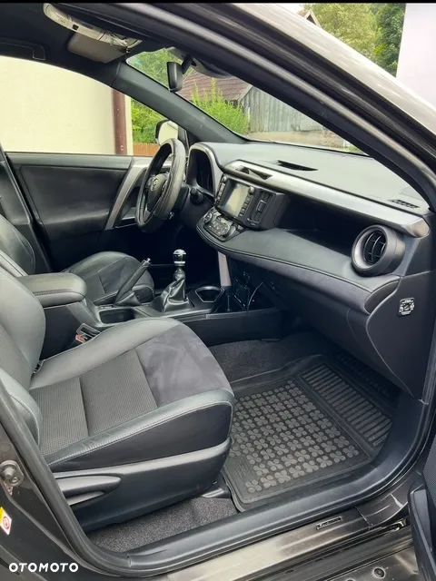Toyota RAV4 2.0 Style 4x4 - 6