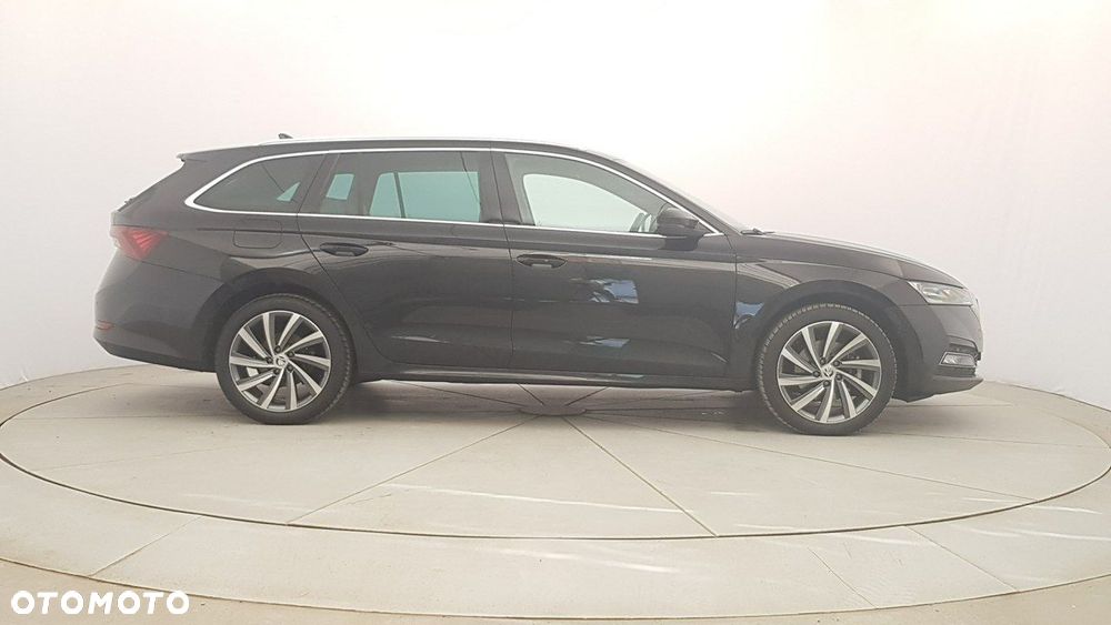 Skoda Octavia - 8