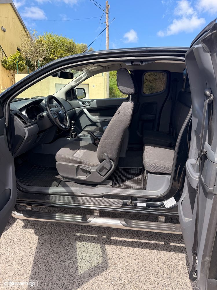 Ford Ranger XLT - 24