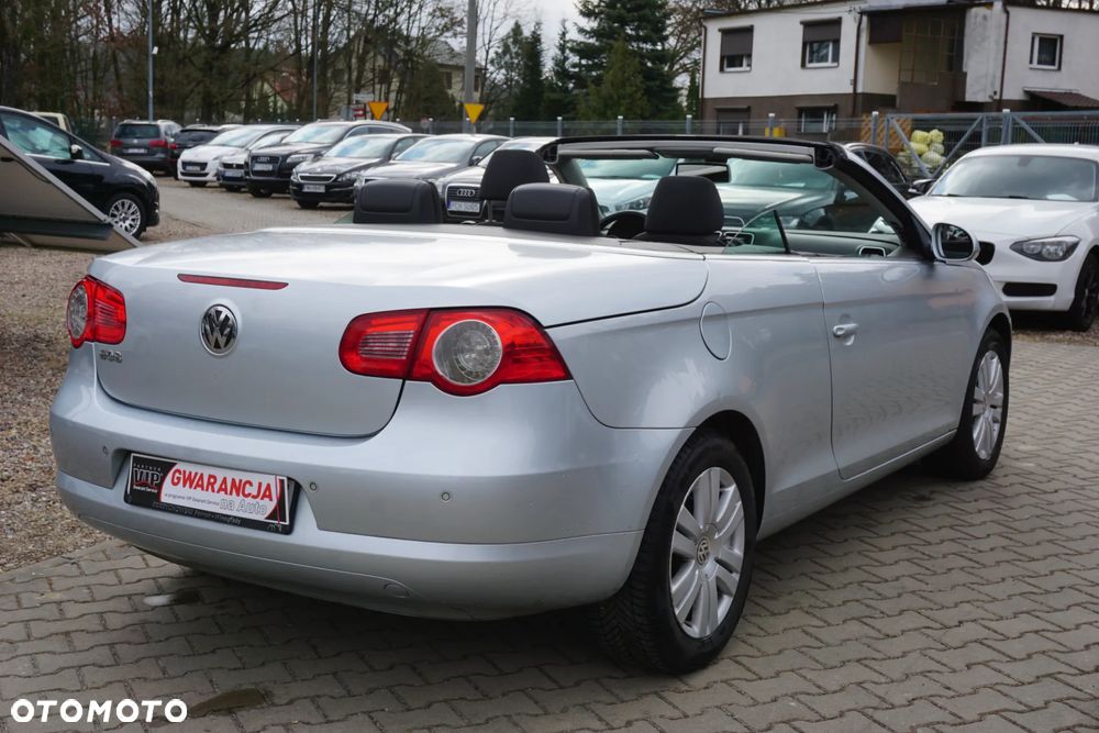 Volkswagen Eos 2.0 TDI DPF Sport & Style - 6