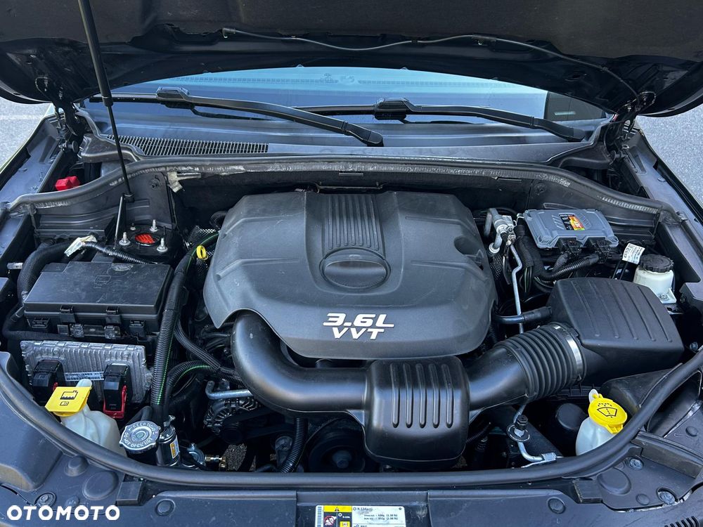 Jeep Grand Cherokee - 29