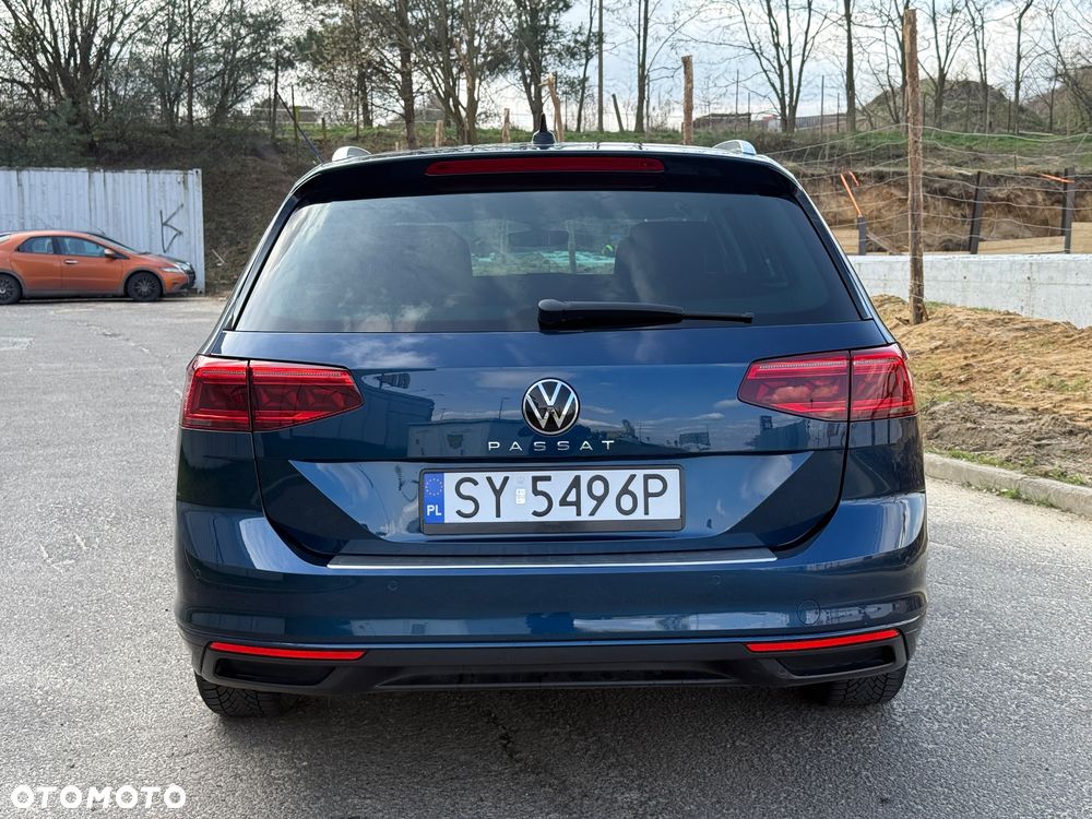 Volkswagen Passat - 7