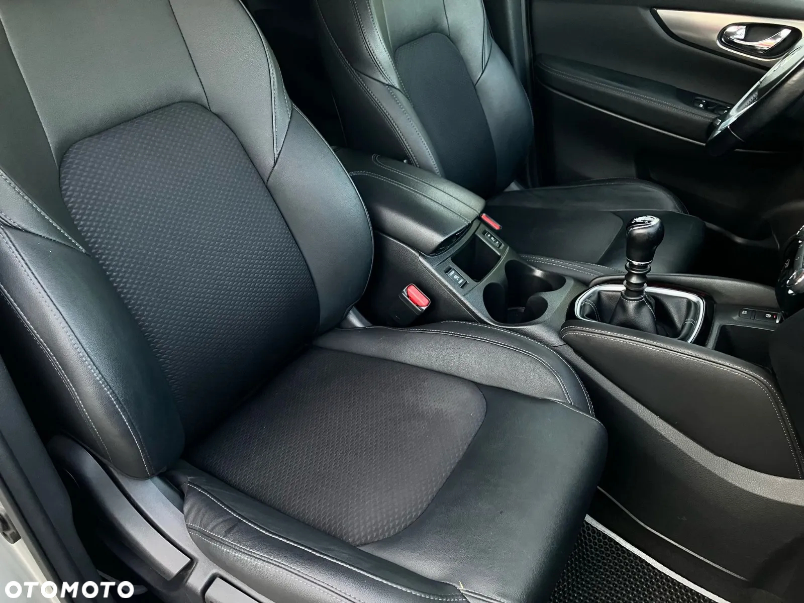 Nissan Qashqai 1.5 dCi Tekna+ - 19