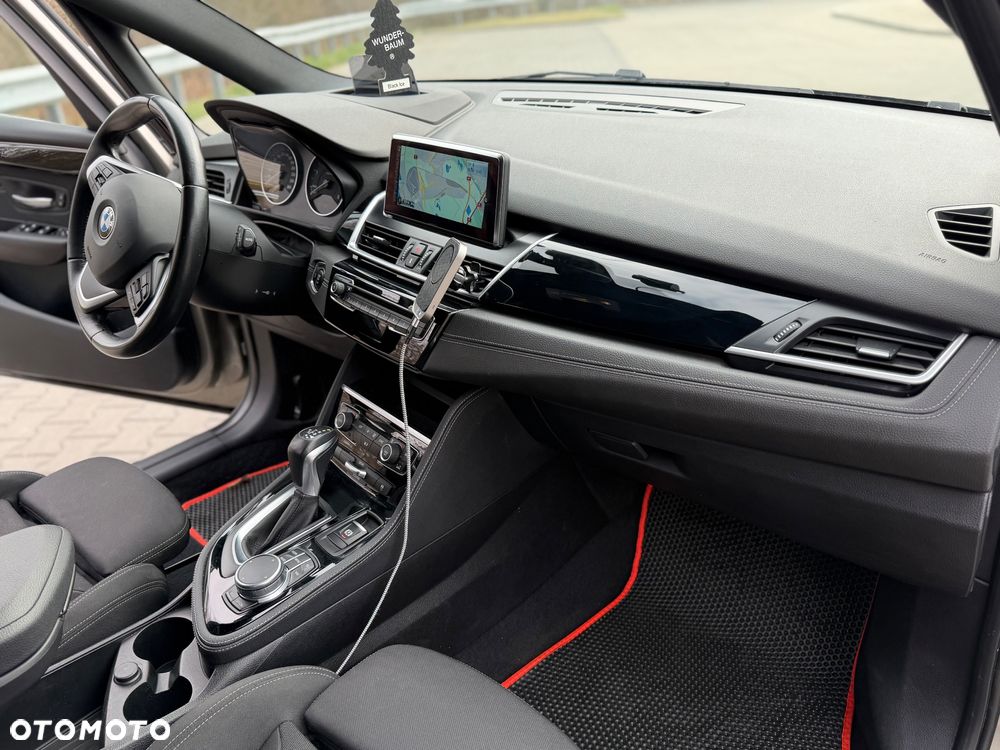 BMW Seria 2 218d xDrive Sport Line sport - 17