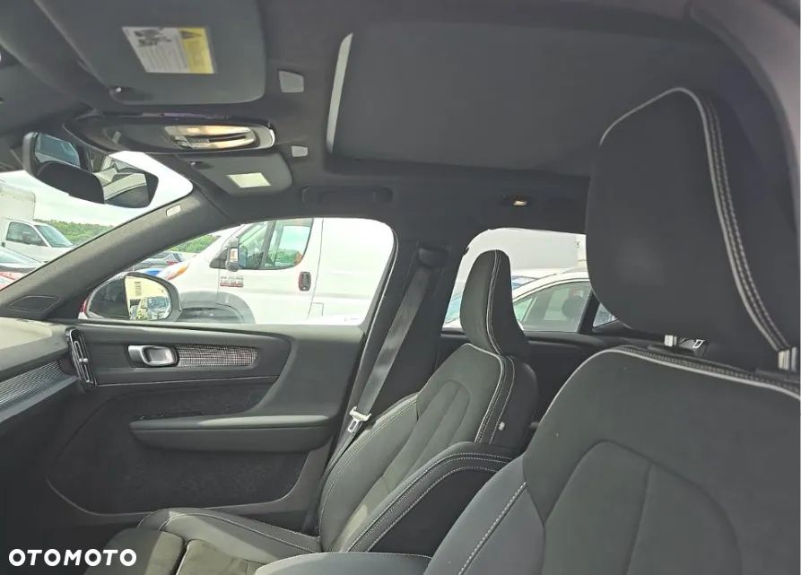 Volvo XC 40 - 12