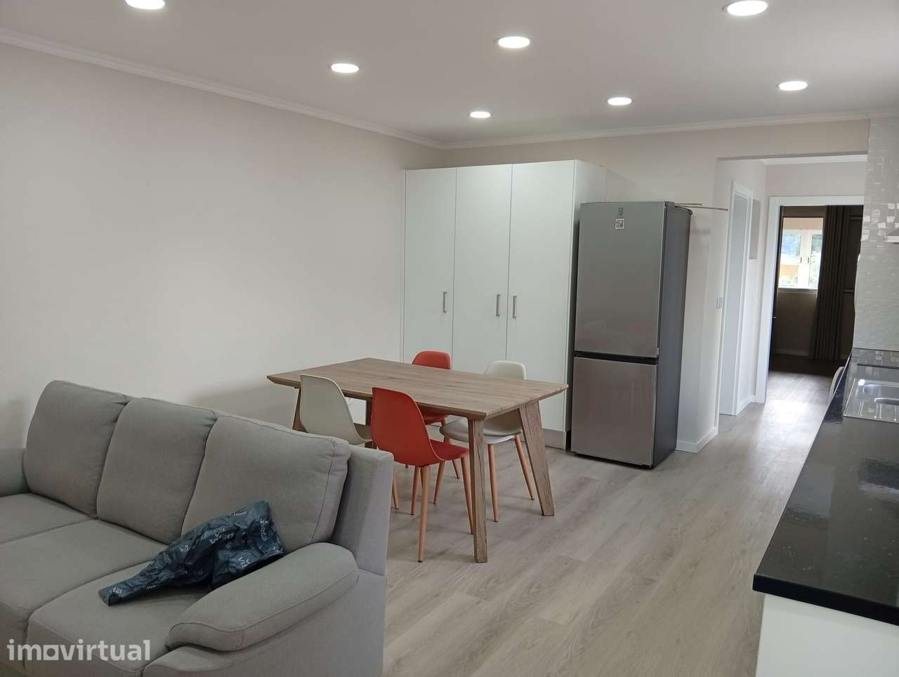Apartamento T1 novo mobilado em Arrifes, Ponta Delgada - Grande imagem: 4/16