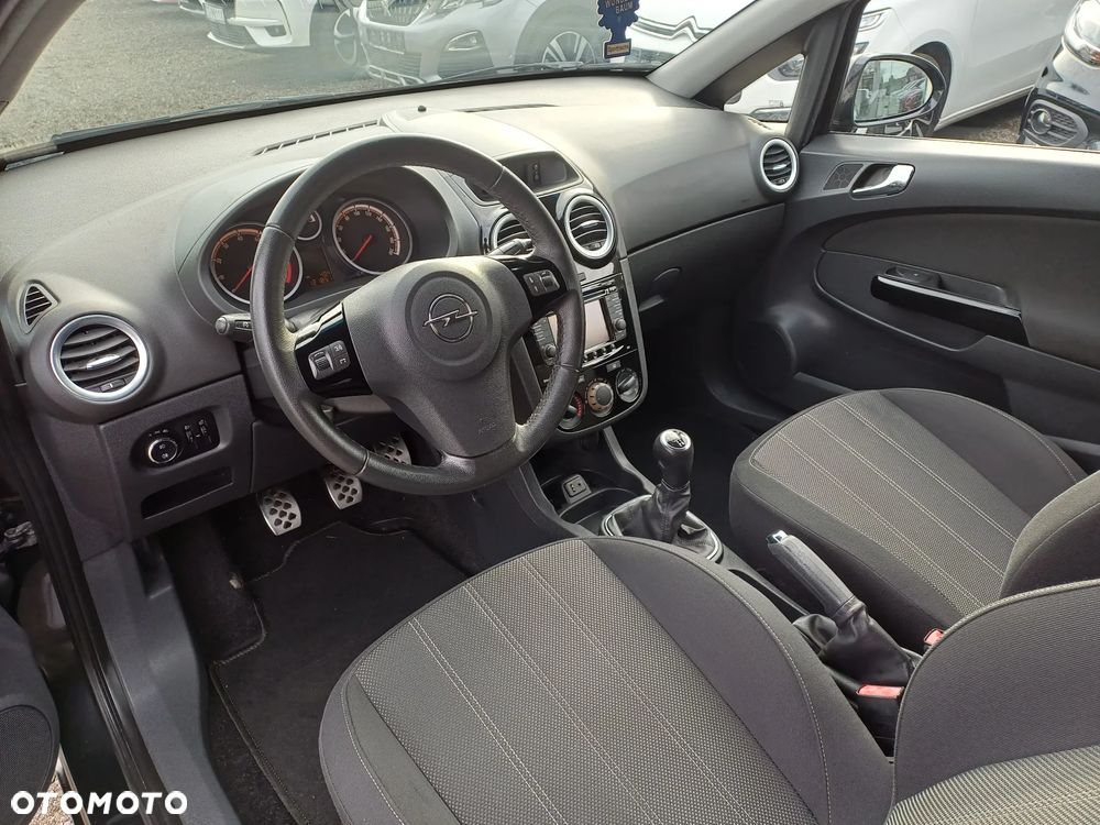 Opel Corsa 1.4 T Color Edition S&S - 12