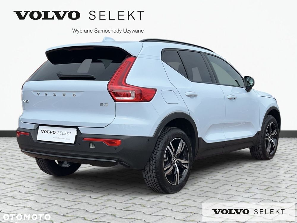 Volvo XC 40 - 6