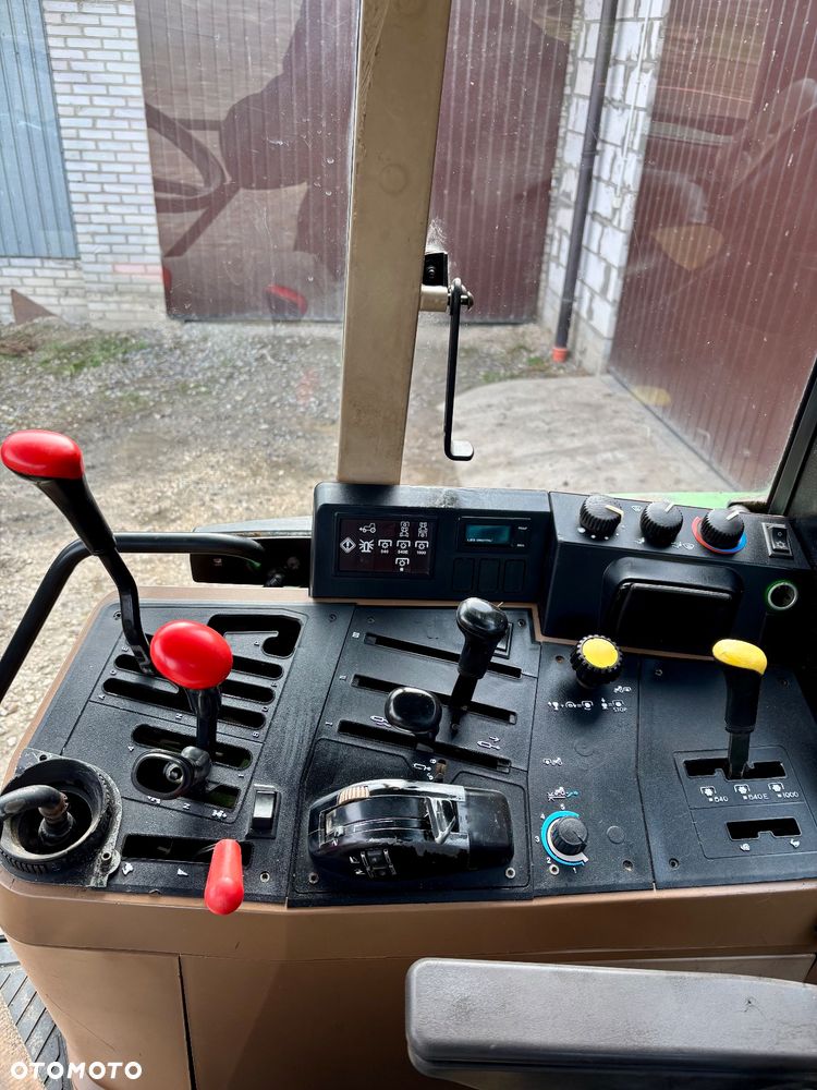 John Deere 6200 - 7
