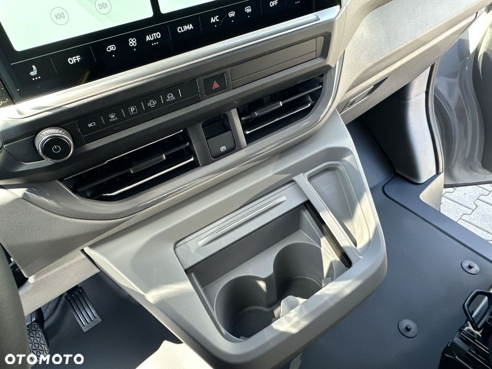 Volkswagen Transporter - 16