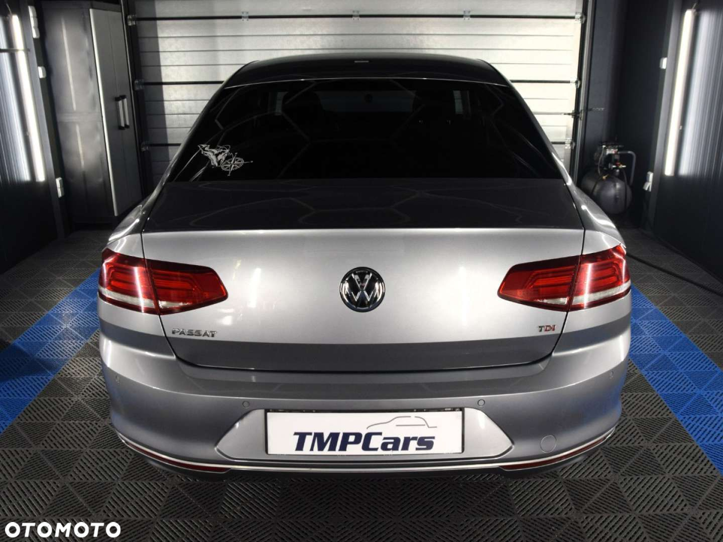 Volkswagen Passat - 35