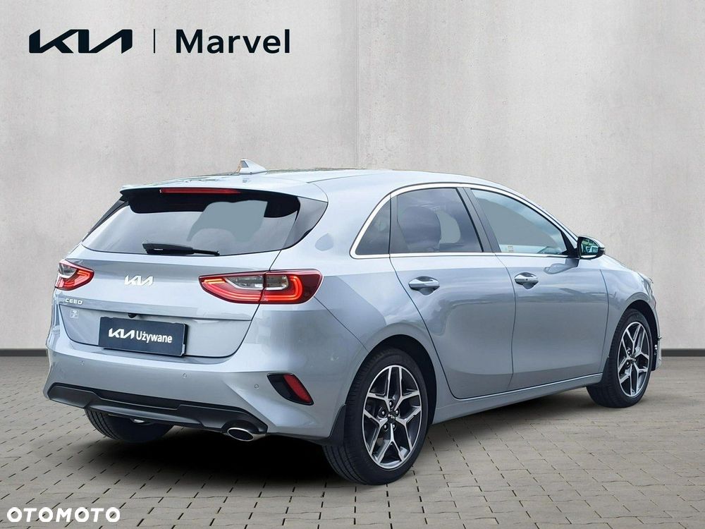 Kia Ceed - 6
