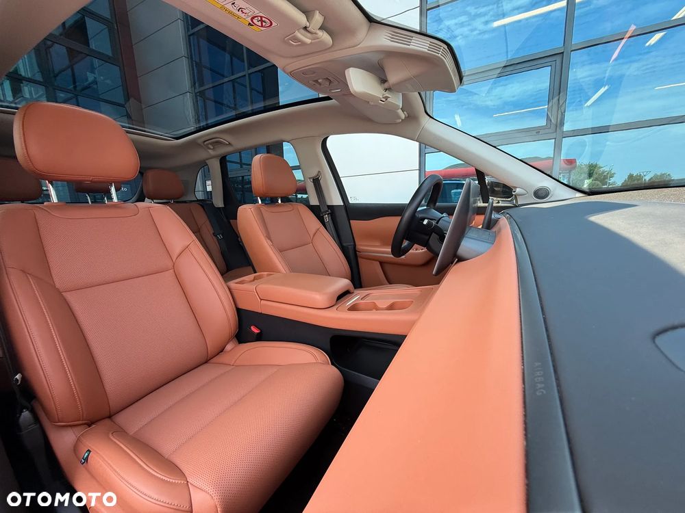 Leapmotor C10 - 8