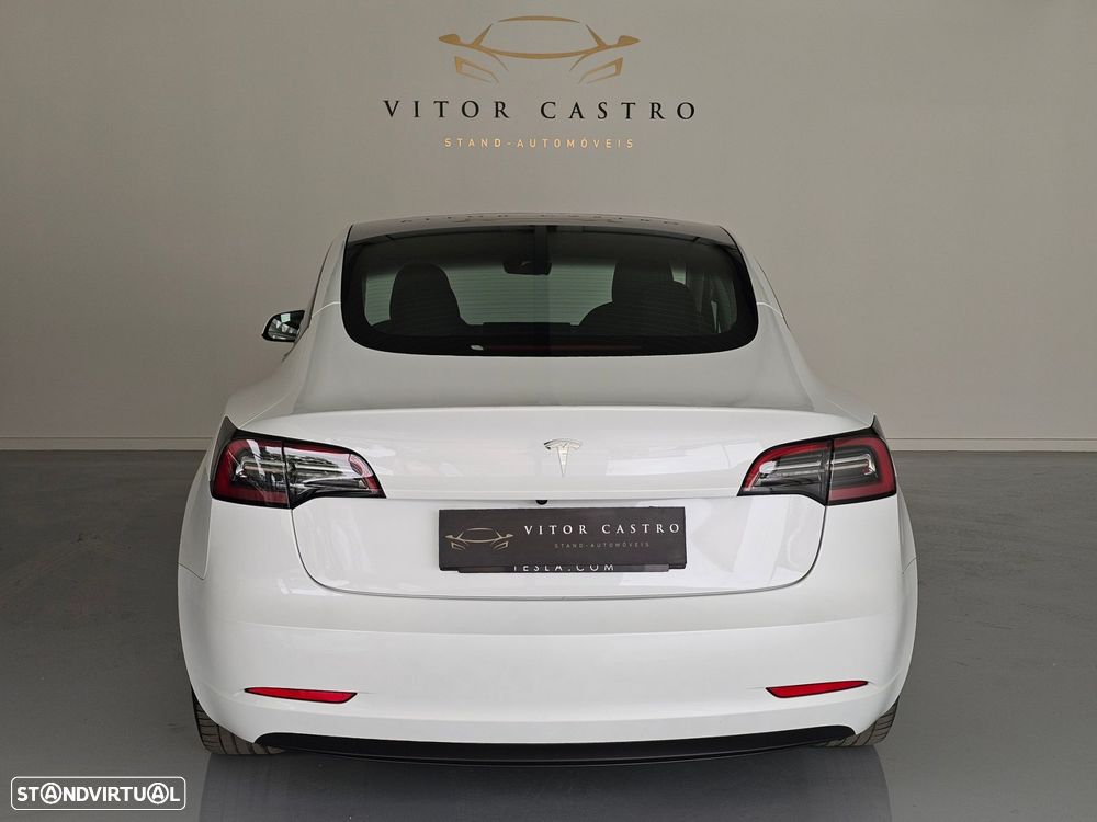 Tesla Model 3 Standard Range Plus RWD - 4