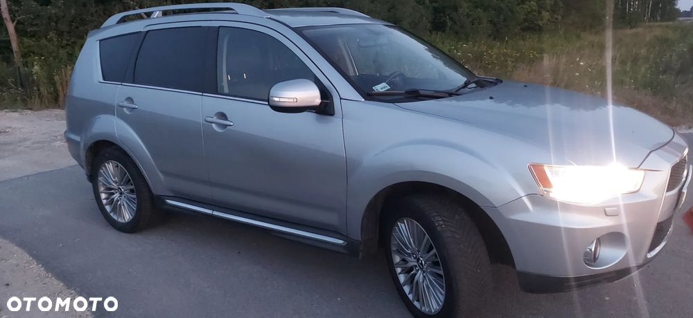 Mitsubishi Outlander 2.4 Intense + EU5 CVT - 19