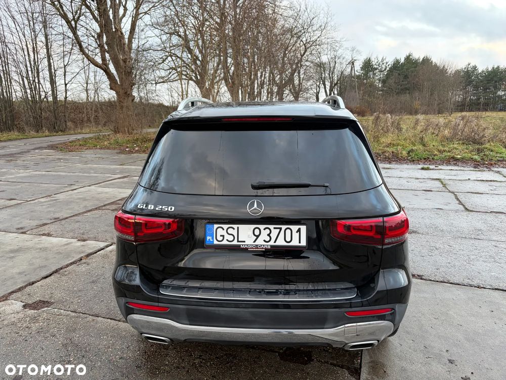 Mercedes-Benz GLB 250 8G-DCT Edition 1 - 8