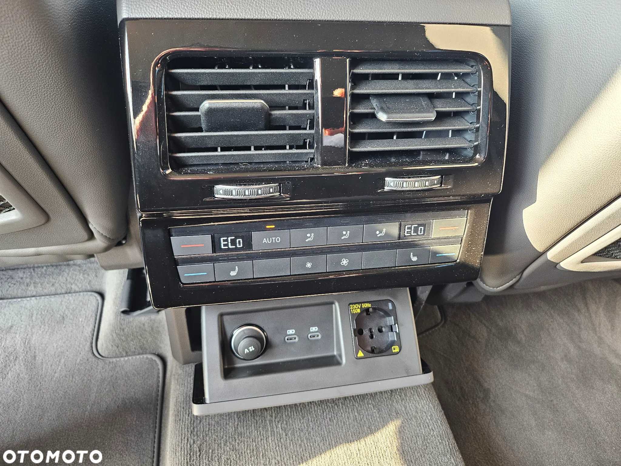 Volkswagen Touareg 3.0 V6 TDI 4Motion Elegance - 14