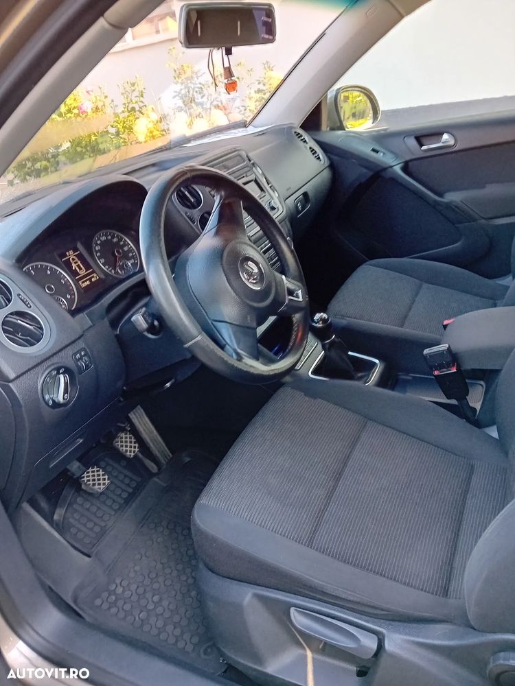 Volkswagen Tiguan - 13