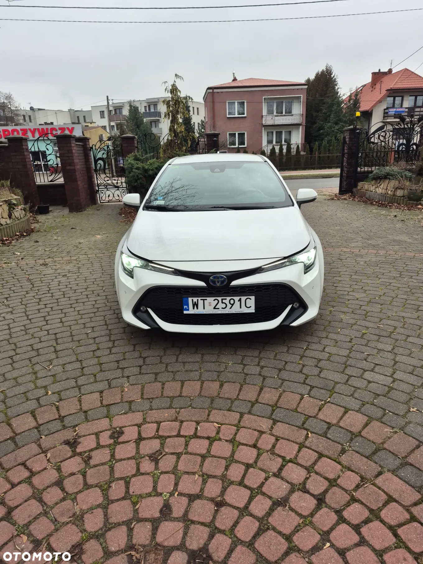 Toyota Corolla 1.8 Hybrid Comfort - 13