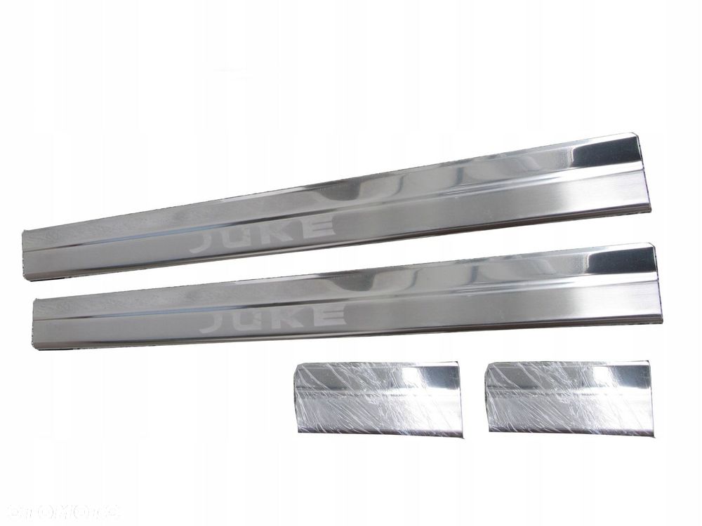 NAKŁADKI NA PROGI LISTWA NISSAN JUKE