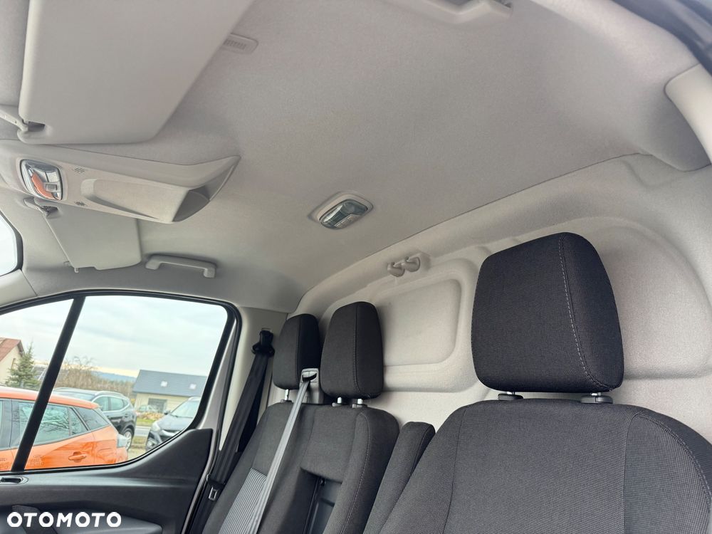 Ford Transit Custom - 22