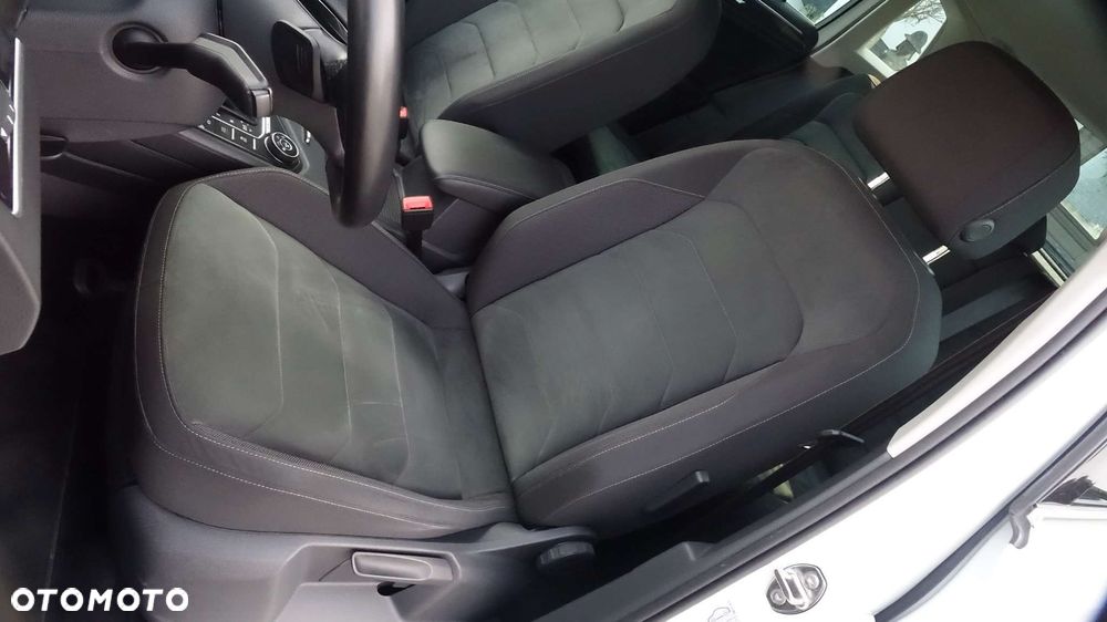 Volkswagen Tiguan - 20
