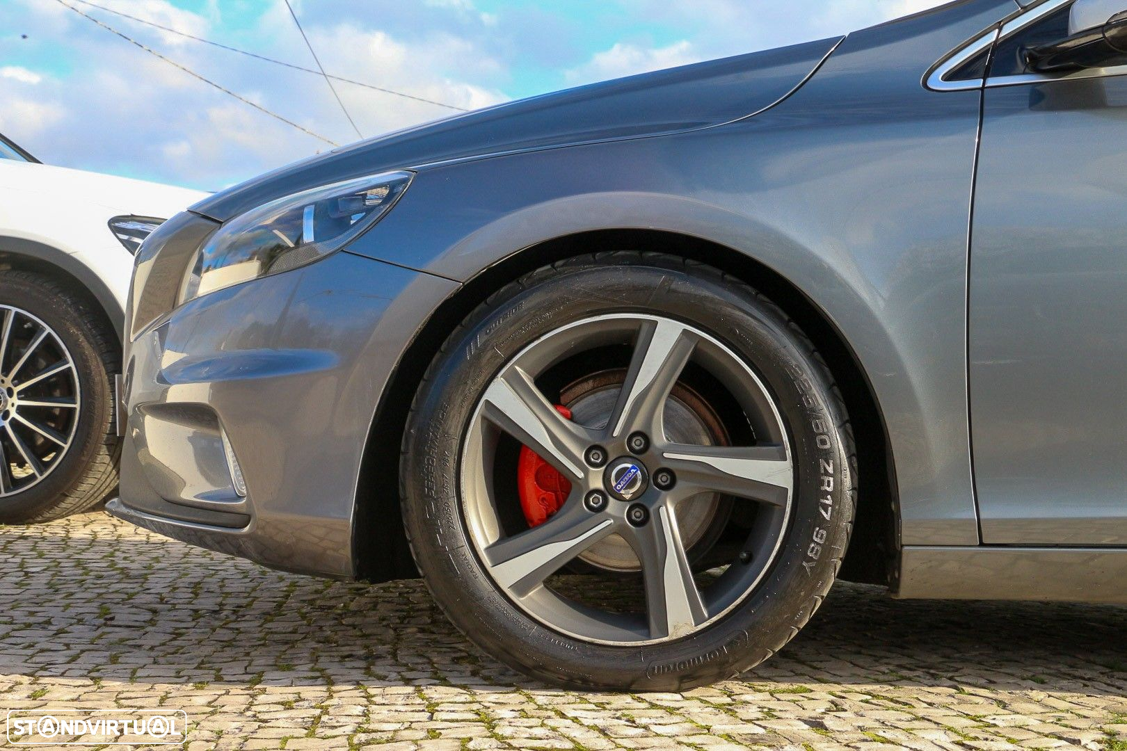 Volvo V40 1.6 D2 Eco R-Design - 8