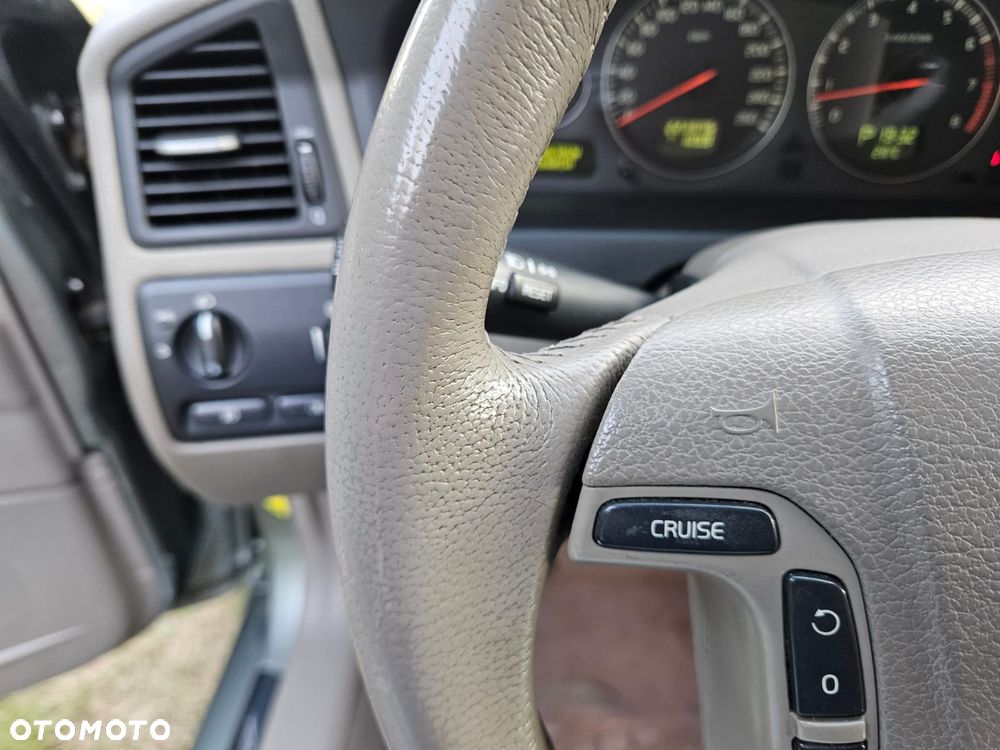 Volvo V70 2.5T AWD Summum - 20