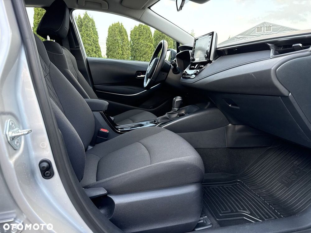 Toyota Corolla 1.8 Hybrid Comfort - 9