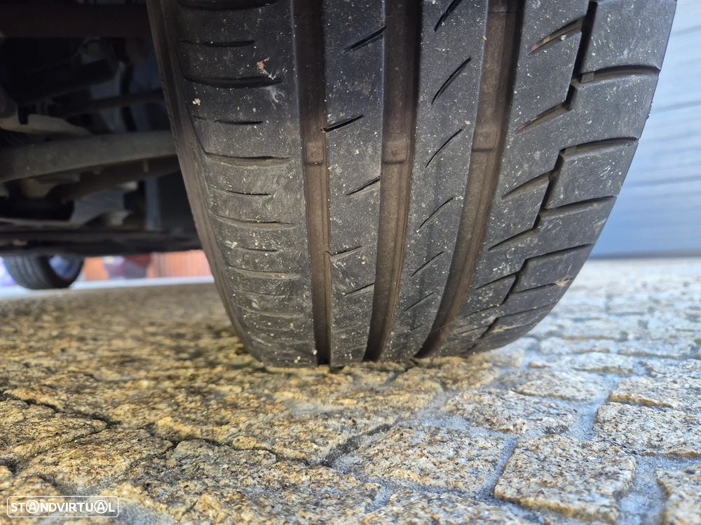 Ford Fiesta 1.5 EcoBoost ST - 16