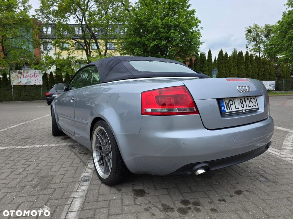 Audi A4 Cabrio - 7