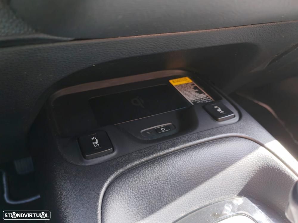 Toyota Corolla Touring Sports 1.8 Hybrid Comfort+P.Sport - 22
